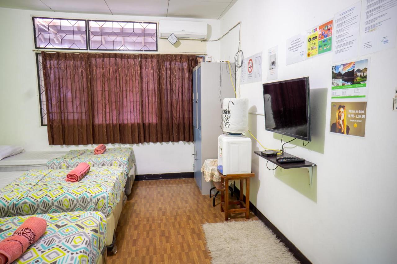Zenrra Backpacker Hostel Bandung Ngoại thất bức ảnh